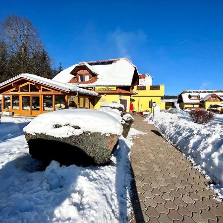 Hotel Gasthof Seeblick Zeutschach Bagian luar foto