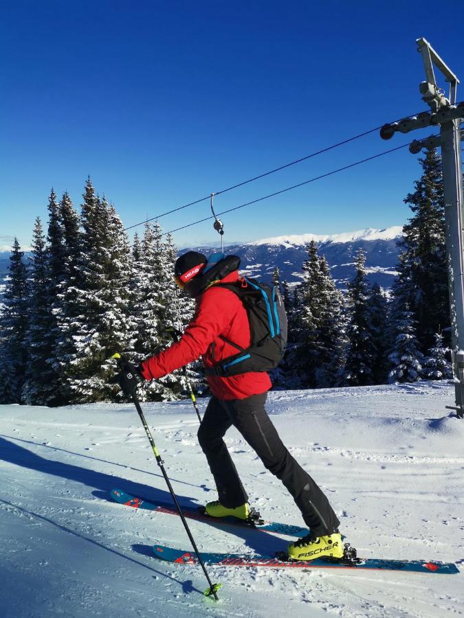 Hotel Gasthof Seeblick Zeutschach Bagian luar foto