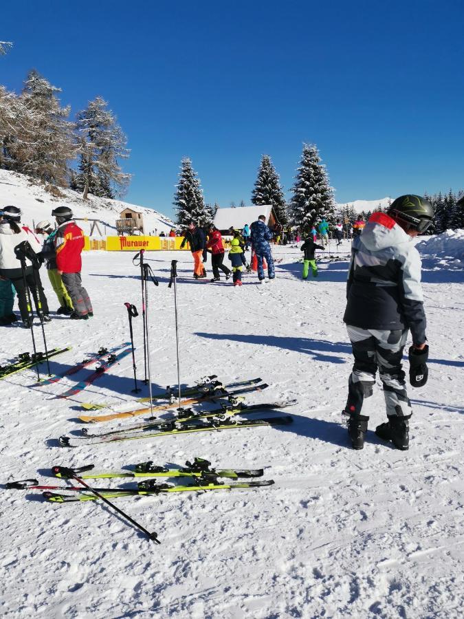 Hotel Gasthof Seeblick Zeutschach Bagian luar foto