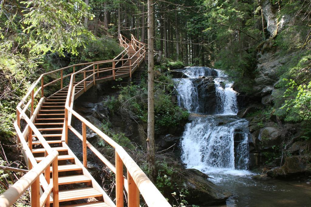 Hotel Gasthof Seeblick Zeutschach Bagian luar foto