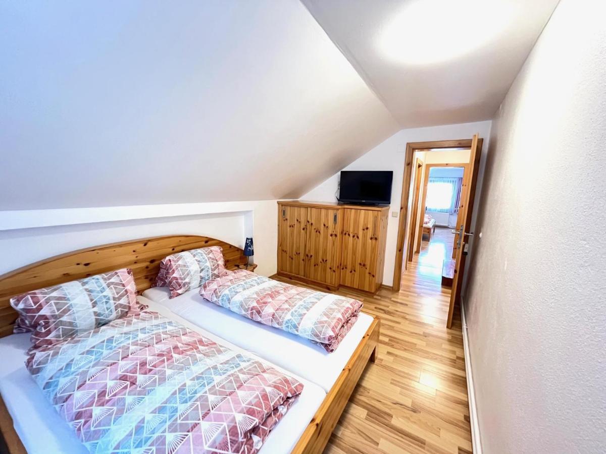 Hotel Gasthof Seeblick Zeutschach Bagian luar foto