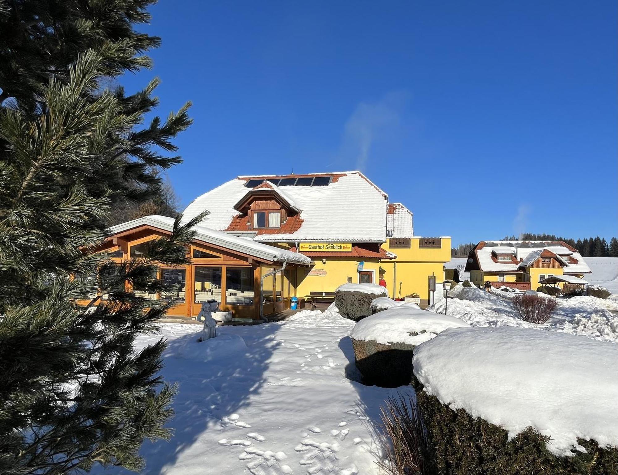 Hotel Gasthof Seeblick Zeutschach Bagian luar foto