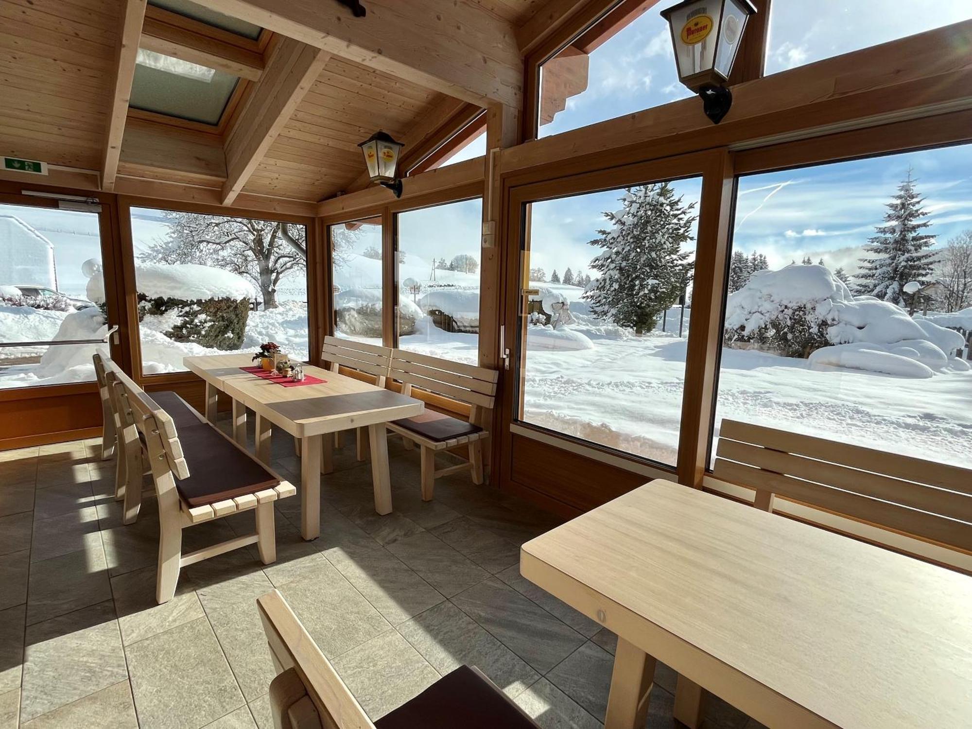 Hotel Gasthof Seeblick Zeutschach Bagian luar foto