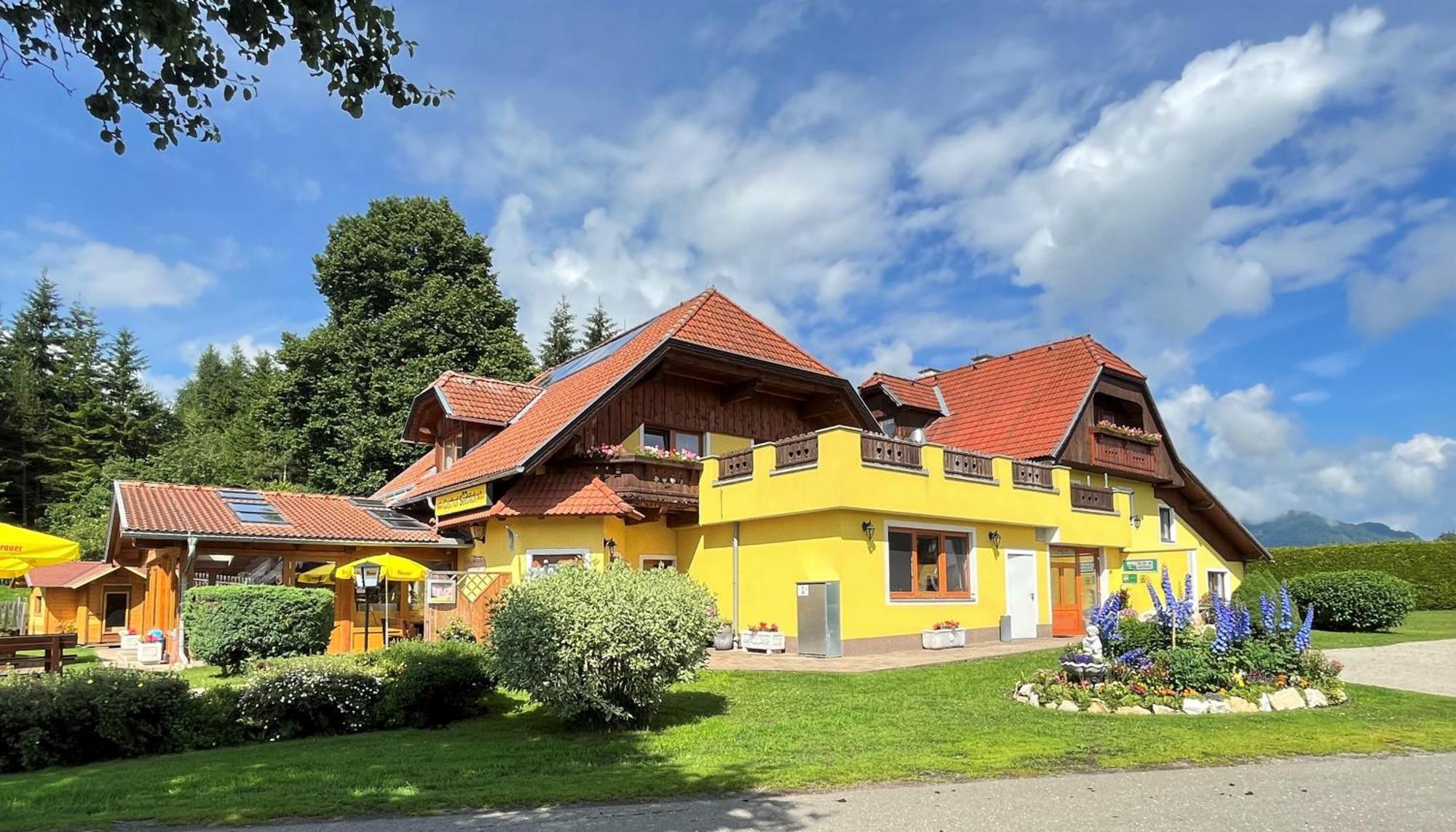 Hotel Gasthof Seeblick Zeutschach Bagian luar foto